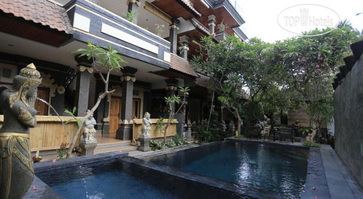 Suarsena House Bungalows