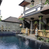 Suarsena House Bungalows