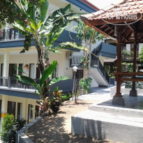 Agung Trisna Bungalows 