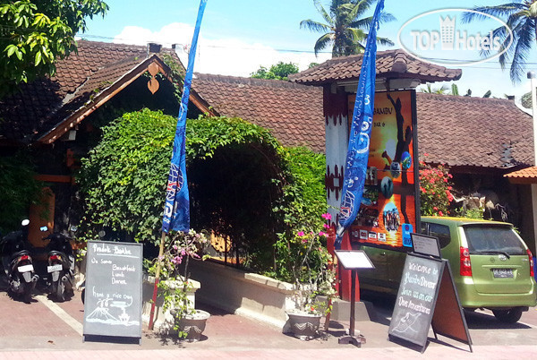 Pondok Bambu Seaside Bungalows