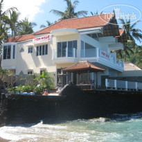 Puri Oka Beach Bungalows Candidasa 