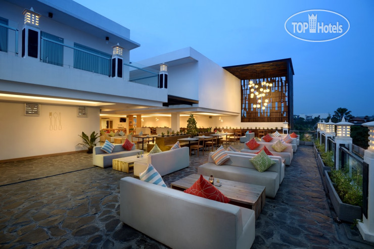 Фотографии отеля  The Alea Hotel Seminyak 3*