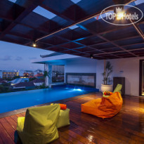 Harris Hotel Seminyak