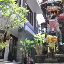 Pondok Krishna Poppies 