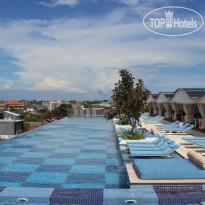 TS SUITES Seminyak Bali 