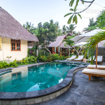 The Nicho's Bungalow & Restaurant 
