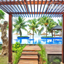 Padma Sari Beach Front Resort 