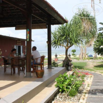 Shipwrecks Surf Retreat