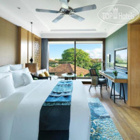 Indigo Bali Seminyak Beach
