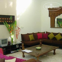 Villa Eight