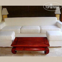 Villa Eight