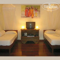 Villa Eight