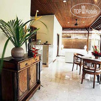 Villa Eight
