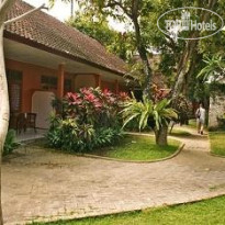 Ayu Beach Inn 