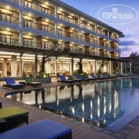 Santika Siligita Hotel 3*