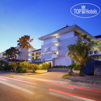 Santika Siligita Hotel