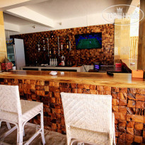 Meno Mojo Beach Resort 