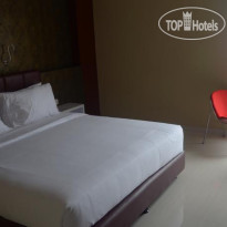 Empress Hotel Makassar Номер