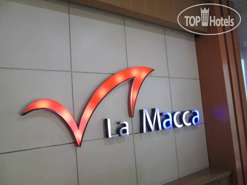 Фотографии отеля  La Macca Makassar 1*