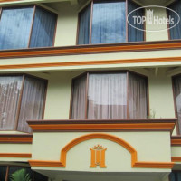 Istana Hotel 2*