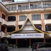 Tasia Ratu Hotel 2*