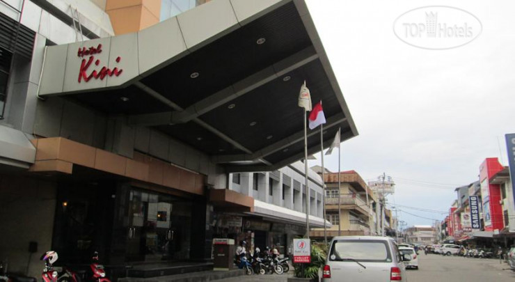 Фотографии отеля  Kini Pontianak Hotel 3*