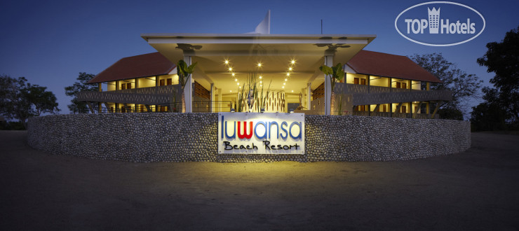Фотографии отеля  Luwansa Beach Resort Labuan Bajo 4*