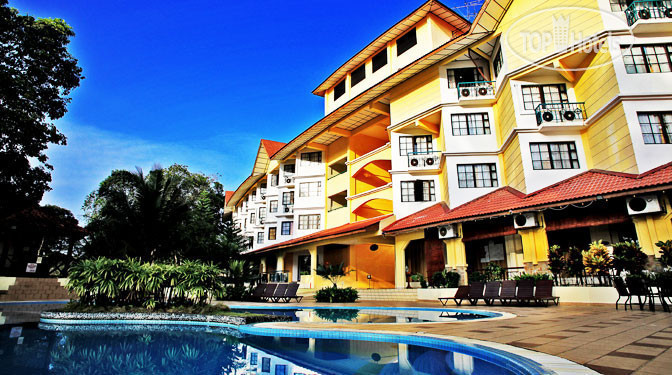 Фотографии отеля  Suria Cherating Beach Resort 3*