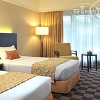 Holiday Inn Glenmarie deluxe room