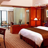 Everly Resort Platinum Suite