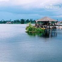 Bukit Merah Laketown Resort 