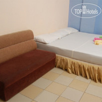 Casavilla Travellers Lodge & Budget Hotel 