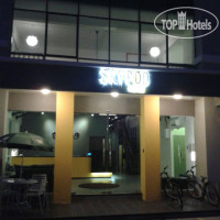 SKYPOD Hostel 