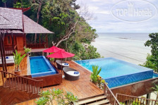 Bunga Raya Island Resort 5*