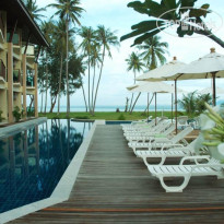 Lanta Pura Beach Resort 