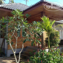Khum Laanta Resort 
