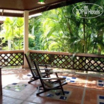 The Emerald Bungalows Resort Терраса