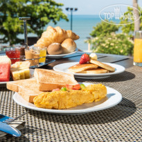 Holiday Ao Nang Beach Resort Breakfast