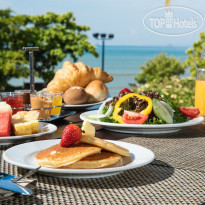 Holiday Ao Nang Beach Resort Breakfast