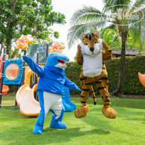 Holiday Ao Nang Beach Resort Mascot