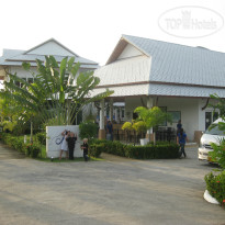 Nadivana Serviced Apartments