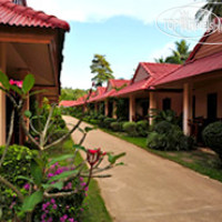 Lanta Pavilion Resort 3*