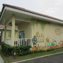 Ruen Maihom Riverside Cottage