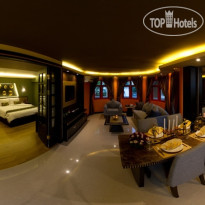 Luxor Hotel