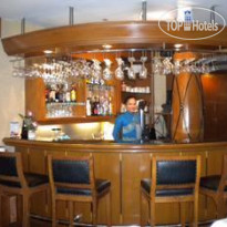 Majestic Suites 