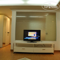 Summit Pavilion Hotel 