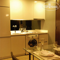 Quad Suites Silom 