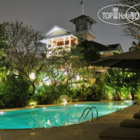 Chakrabongse Villas 