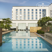 Dusit Princess Srinakarin Swimming Pool_Picture1