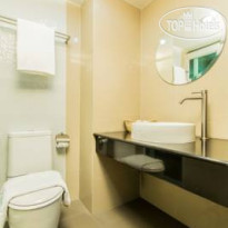 Le Touche Hotel Ванная комната